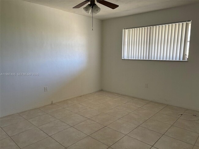 Foto del edificio - 20200 NE 27th Ct