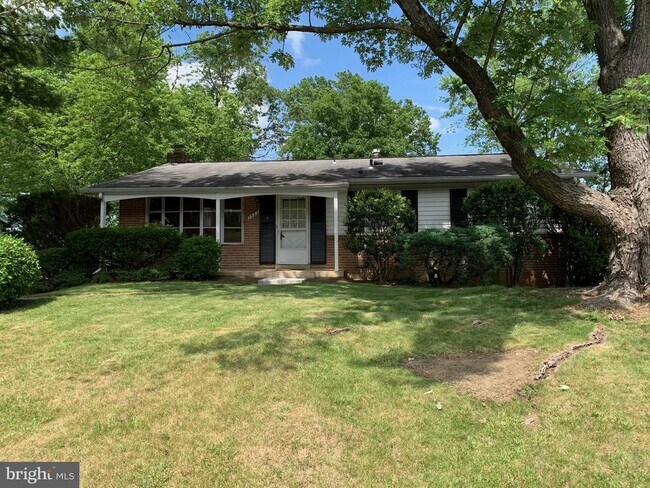 Building Photo - 7505 Bland Dr