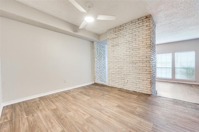 Building Photo - 15151 Berry Trail