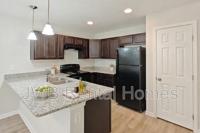 Foto del edificio - 681 Melba St