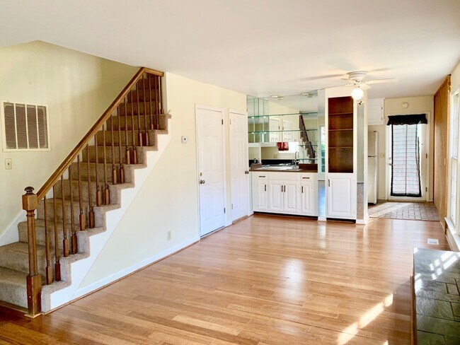 Foto del edificio - 179 Woodmont Blvd