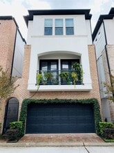 Building Photo - 5709 Arabelle Lake St