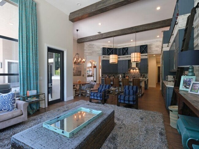 Foto del edificio - 12465 World Cup Ln