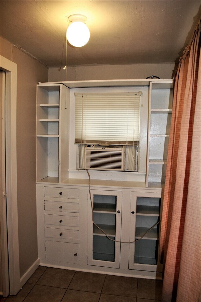 Foto del edificio - 6622 Church St