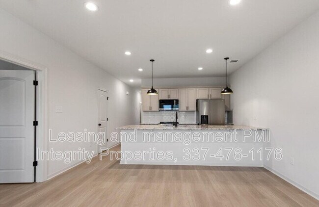 Foto del edificio - 103 Foster Grove Drive