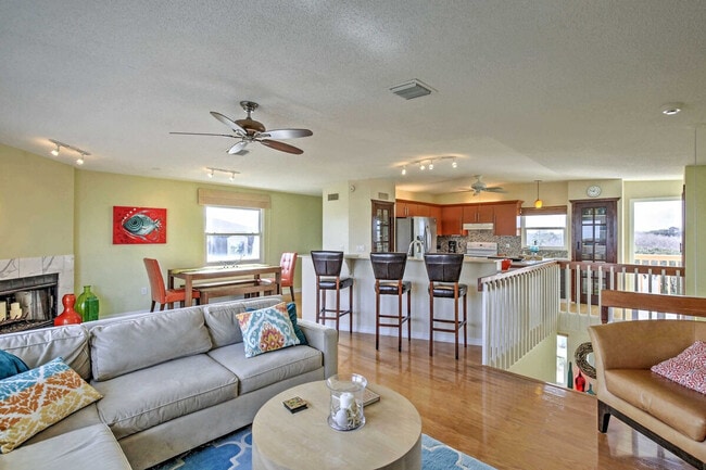 Building Photo - 45 Seascape Cir