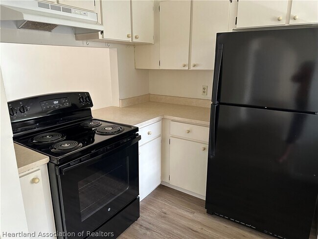 Foto del edificio - 5005 Manatee Dr