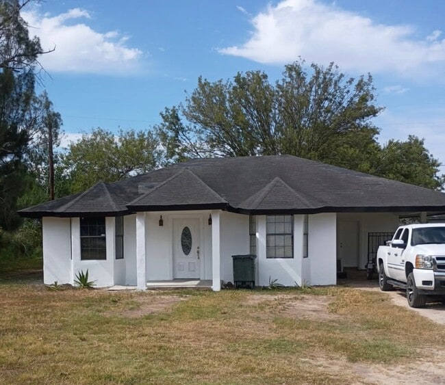 Building Photo - 13138 Ash Ave