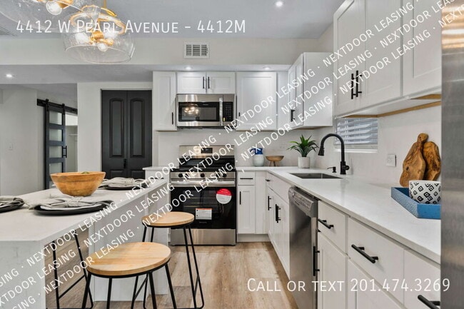 Photo - 4412 W Pearl Ave Apartment