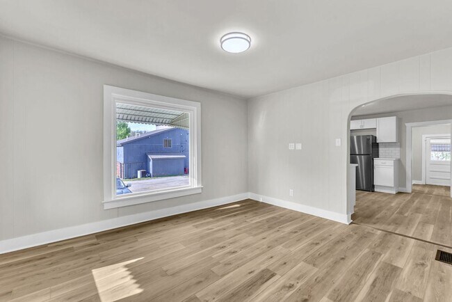 Foto del edificio - Bright & Updated 3-Bedroom Home Near Local Schools