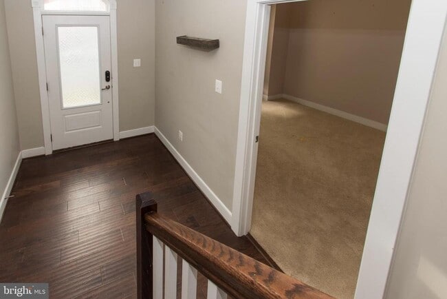 Building Photo - 408 Hendrix Ave