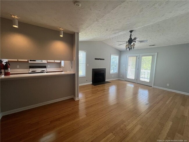 Building Photo - 216 Waterdown Dr
