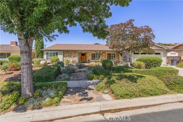 Building Photo - 2711 Sweetbriar Dr
