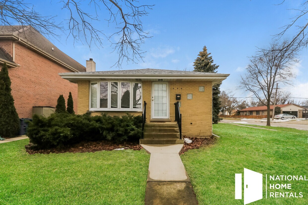 400 Broker Ave, Itasca, IL 60143 House Rental in Itasca, IL
