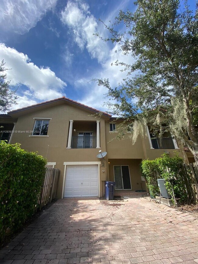 11356 SW 230th Ter, Goulds, FL 33170 Townhome Rentals in Goulds FL