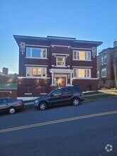 Building Photo - 215-215 N 2nd Ave E