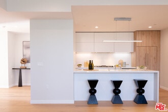 Building Photo - 11600 Dunstan Way