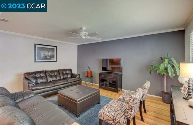 Foto del edificio - 975 Getoun Dr