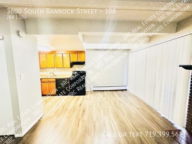 Foto del edificio - 3600 S Bannock St