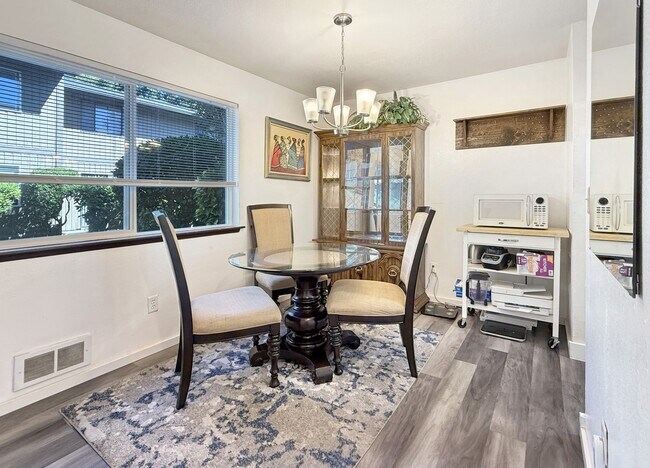 Foto del edificio - 5910 N 15th St
