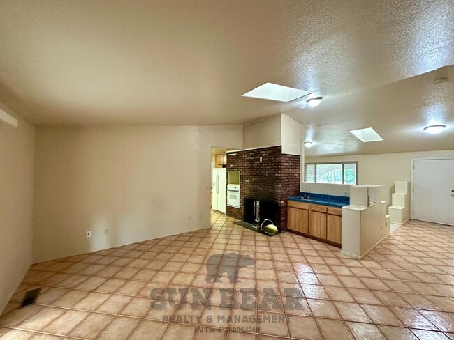 Building Photo - Ranch-style home with Spanish / Mediterran...