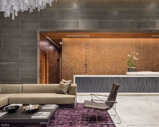 Foto del edificio - 88 SW 7th St