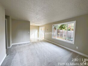 Building Photo - 1509 Jq Adams St