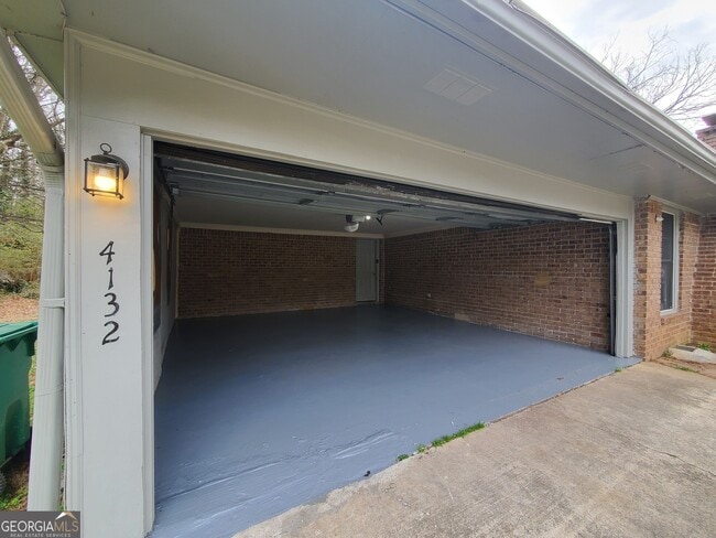 Building Photo - 4132 Cedar Valley Ln