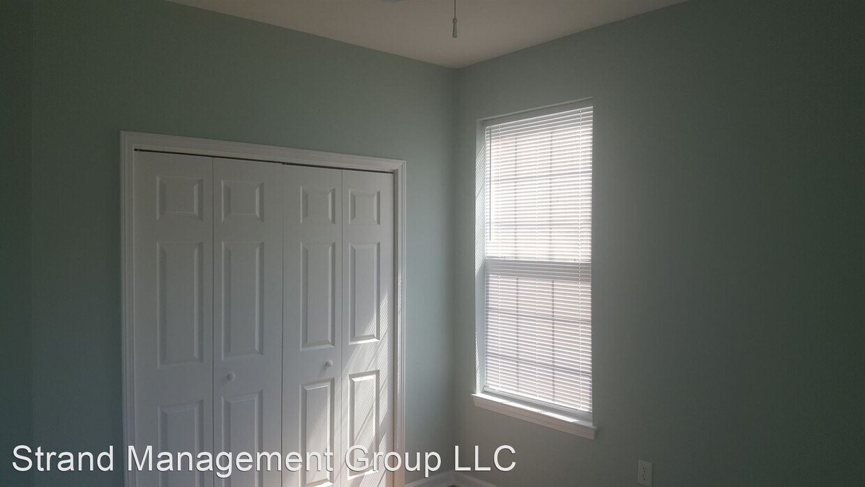 Foto del edificio - 1 br, 1 bath House - 1310 River Oaks Drive...