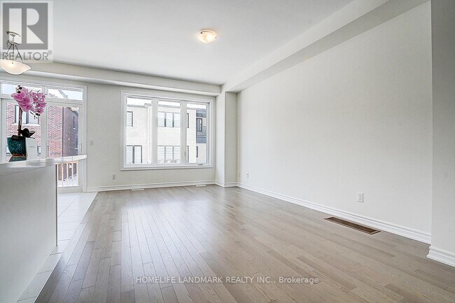 Building Photo - 22 Freeman Williams St