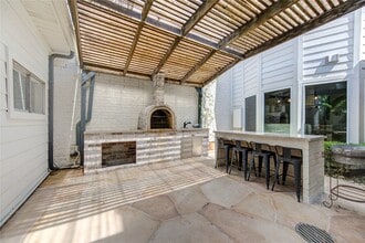 Building Photo - 438 E Fair Harbor Ln