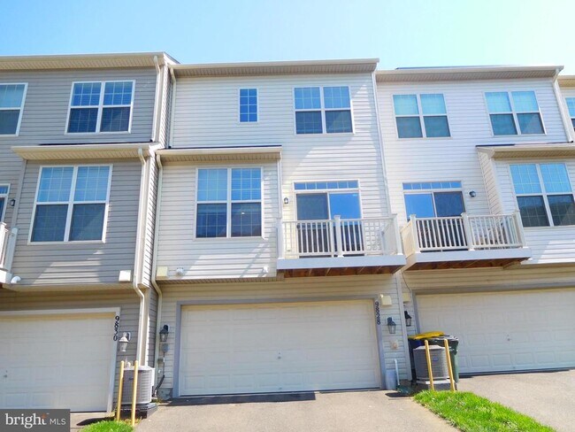Foto del edificio - 9828 Smithview Pl