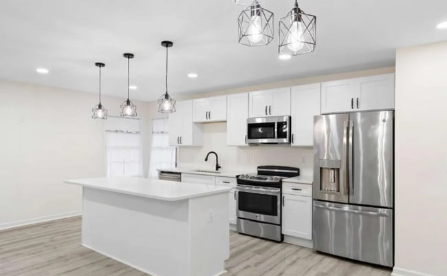 Building Photo - 3534 Spring Cir
