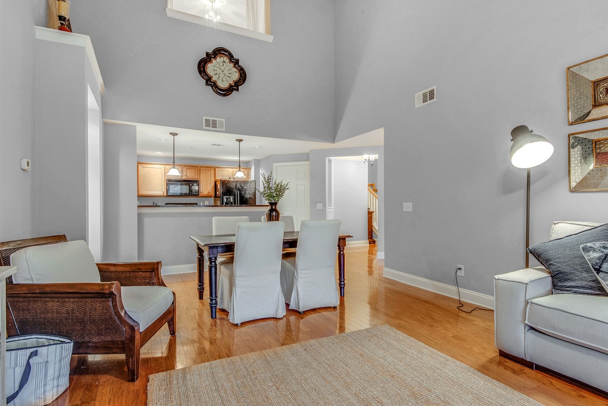 3201 Aspen Grove Dr, Franklin, TN 37067 Condo for Rent in Franklin