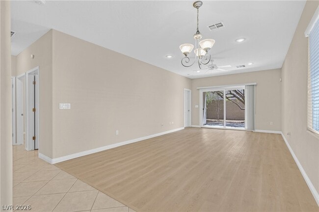 Building Photo - 2407 Jada Dr