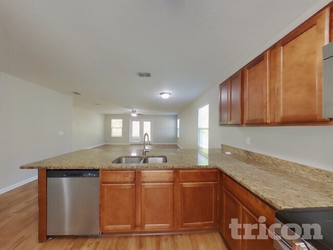 Foto del edificio - 4480 Glendas Meadow Dr