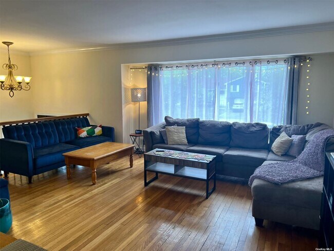 Foto del edificio - 123 Hayrick Ln
