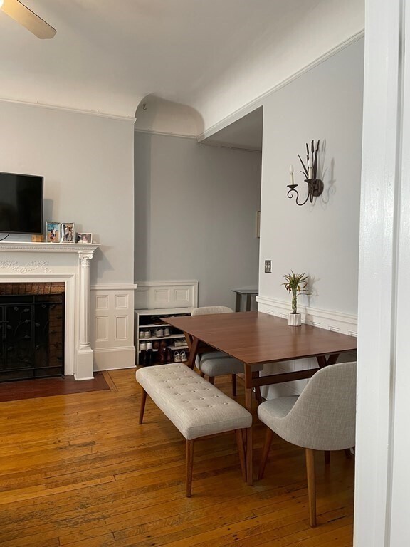 Foto del edificio - 362 Commonwealth Ave