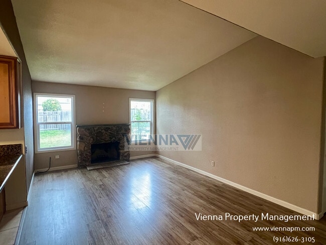 Building Photo - 6113 Burntwood Way