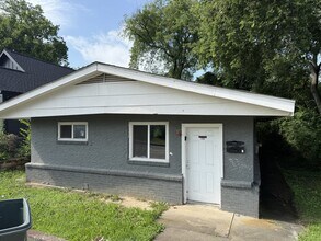 Building Photo - 1296 Preston St