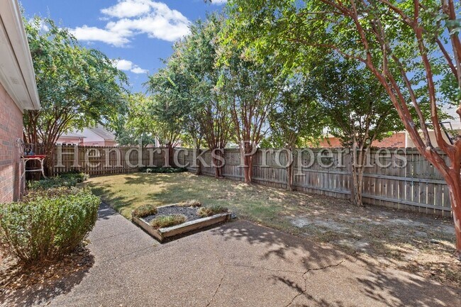 Foto del edificio - 8697 Citrus Bend Dr