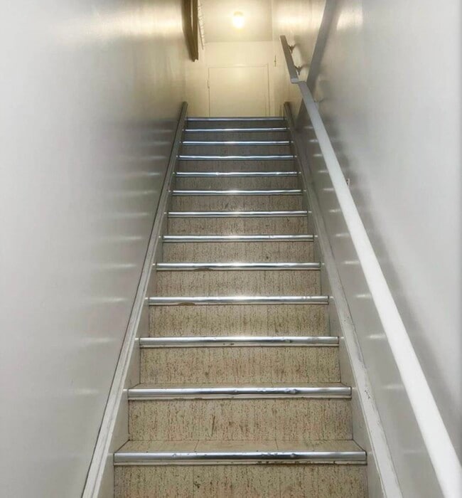 Building Photo - 4140 Dundas St W Building Photo - 4140 Dundas St W