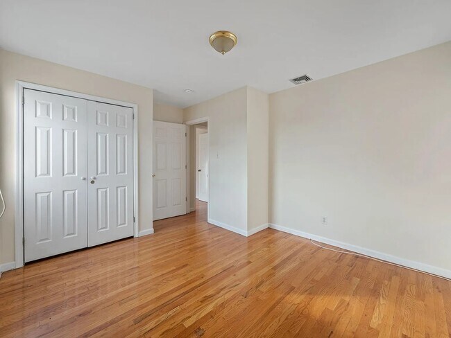 Foto del edificio - 815 Kentucky St