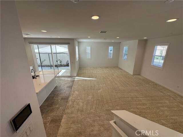 Foto del edificio - 7018 Aloe Ln