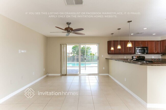 Foto del edificio - 8410 NW 24th Pl