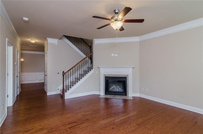 Building Photo - 449 Privet Cir