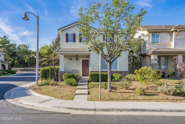 Foto del edificio - 5053 Flagstone Ln