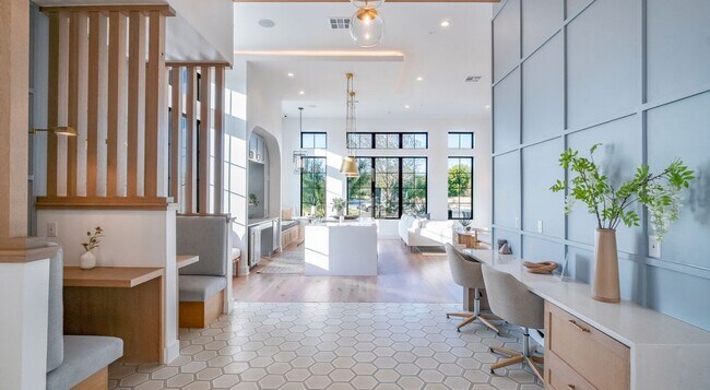 Building Photo - Luxury Redefined: 1 Bedroom Apartments wit...