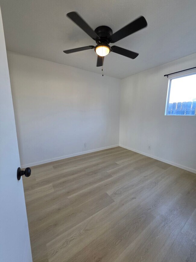 Foto del edificio - 1237 Lyons Ln