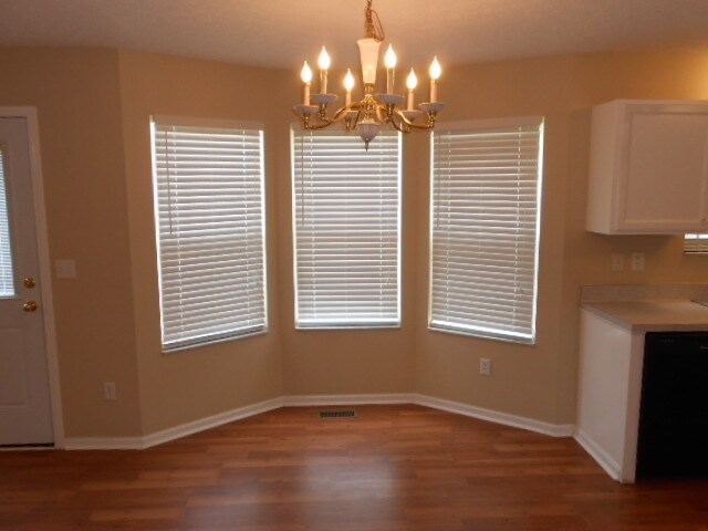 Building Photo - 526 Ashton Woods Dr